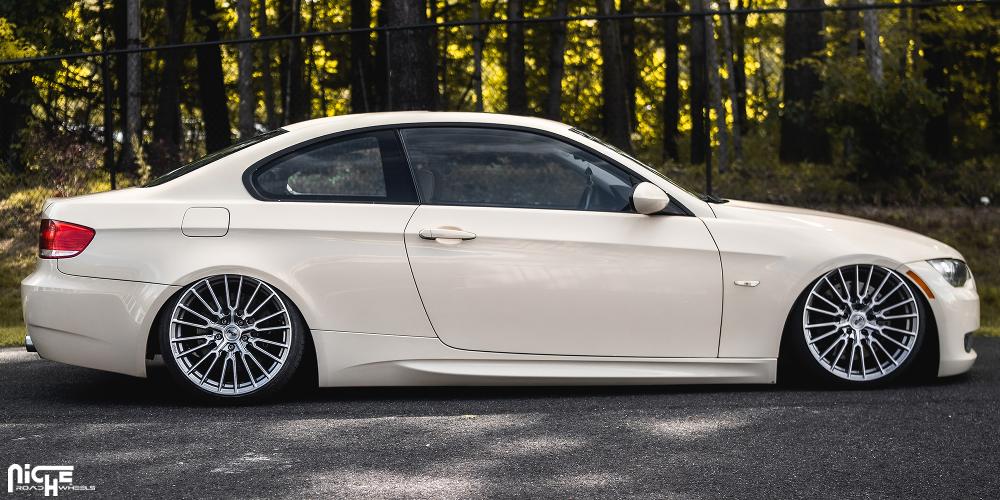 BMW 335i